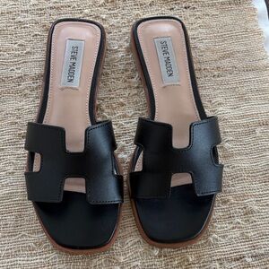 Steve Madden Black Hadyn Slide Sandals